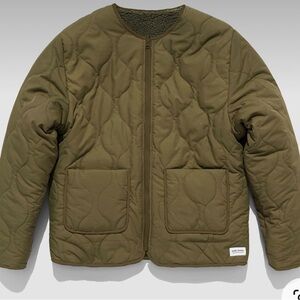 Men’s Line Reversible Quilted Jacket – Olive